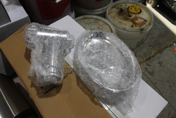 2 BRAND NEW IN BOX! Jasun JSMG 303 Metal Countertop Electric Meat Grinder. 110 Volts, 1 Phase. 2 Times Your Bid! - Image 4 of 6