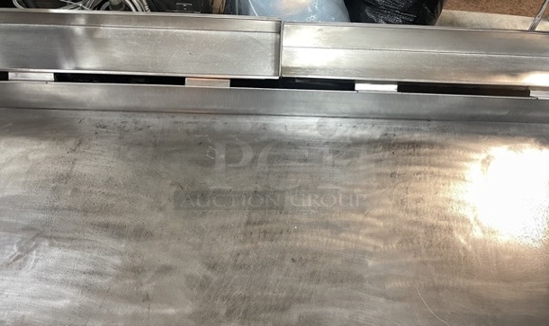 Lang 172T 72 inch  Electric Griddle w/ Thermostatic Controls - 1inch Steel Plate, 208v/3ph Tested and Working! - Image 10 of 12