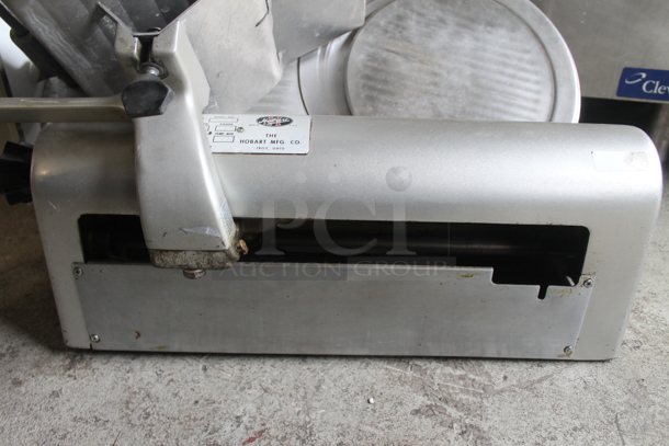 Hobart Stainless Steel Commercial Countertop Automatic Meat Slicer. 115 Volts, 1 Phase. Tested and Working! - Image 4 of 6