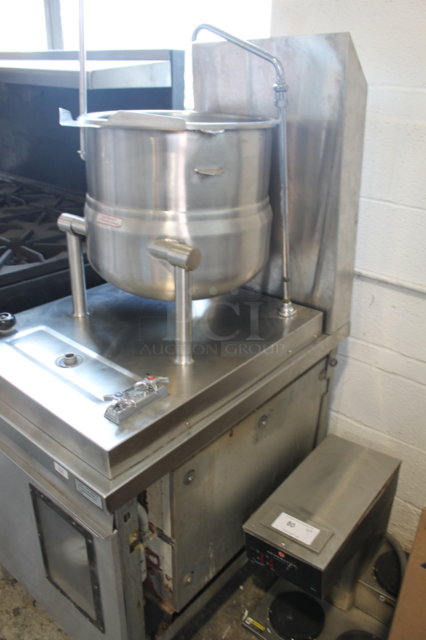Market Forge M24G200A Stainless Steel Commercial Floor Style Natural Gas Powered Tilting Kettle. 200,000 BTU. - Image 2 of 10