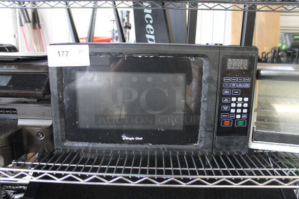 Magic Chef MCM1110B Metal Countertop Microwave Oven w/ Plate.  - Image 1 of 4