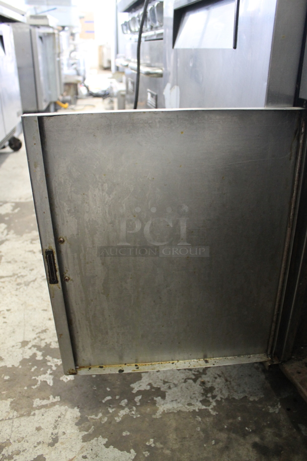 Dean Stainless Steel Commercial Floor Style Natural Gas Powered Deep Fat Fryer.  - Image 5 of 7