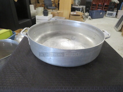 One 24 Quart Aluminum Braising Pot. #ABR-24. 
