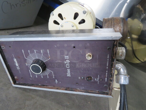 One Minarik Blue Chp II Panner. 115 Volt. #NSH-55RH. - Image 2 of 3