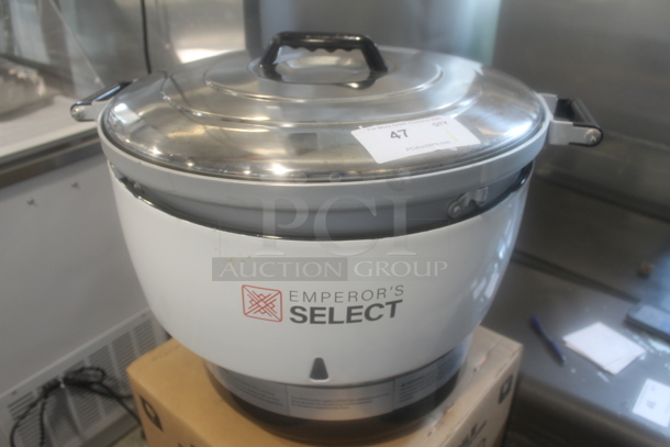 BRAND NEW! Emperor's Select 478EGRC140NG Metal Commercial Countertop Natural Gas Powered Rice Cooker. 28,000 BTU. - Image 1 of 7