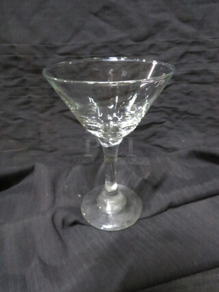 Martini Glass. 8XBID