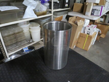 One NEW Vollrath Stainless Steel Double Wall Wine Bucket. #47605