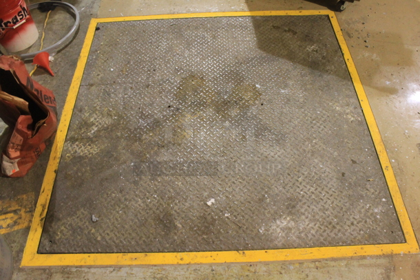 Rice Lake Q7001S Metal Commercial Scale w/ Metal Weight Plate. BUYER MUST REMOVE. - Image 2 of 3