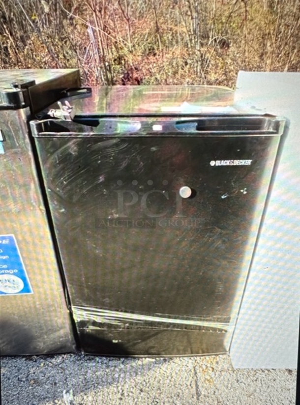 One Black And Decker Refrigerator. Model# BCE46B. 115 Volt. 20.5X22X31