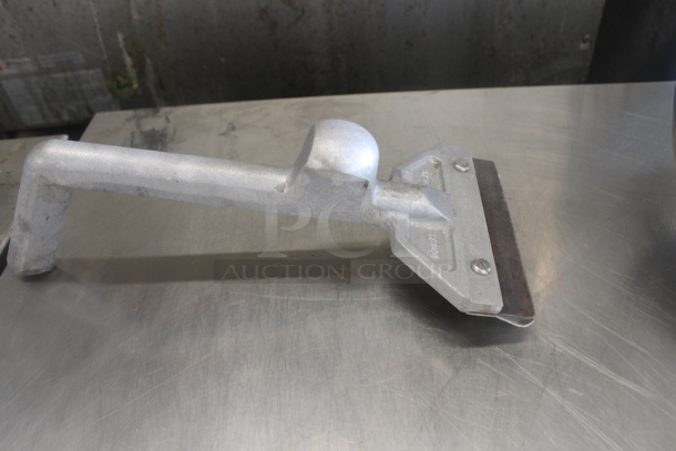 ALL ONE MONEY! Lot of Metal Meat Grinder w/ 2 Trays, Extra Di, S Blade for Pelican Head and Scraper. - Image 4 of 4