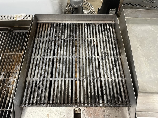 Asber AERB24NG Stainless Steel Commercial Countertop Natural Gas Powered Charbroiler. 60,000 BTU. - Image 2 of 4