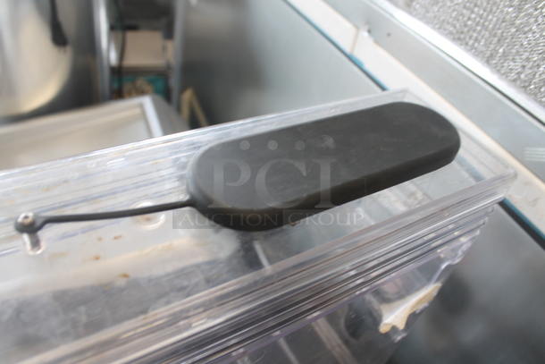 Clear Poly Hopper. - Image 4 of 6