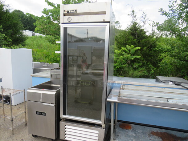 One True 1 Door Refrigerator With 3 Racks, On Casters. Model# T23G. 115 Volt. 27X31X83. - Image 2 of 3
