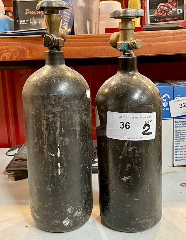 SWEET! Set of Compressed Food Grade Nitrogen Tanks. 2x Your Bid