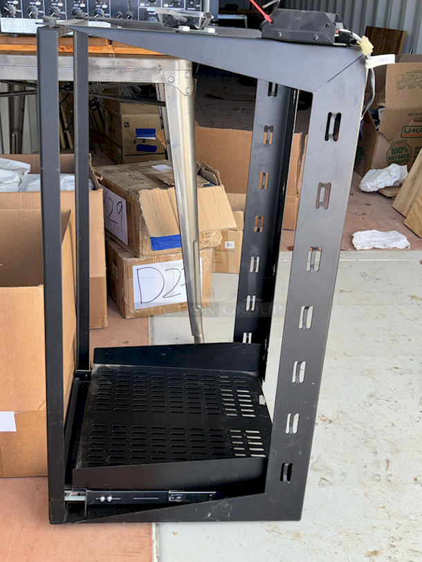 Damak Navepoint Cabinet With Screws and Lowell
TLM600 Universal Signal Matching Transformer - Image 2 of 10