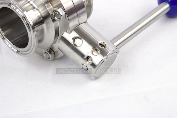 NEW/NEVER USED! Glacier Tanks 1-1/2" Tri Clamp Connect Stainless Steel 5000 Series  Butterfly Valve W/ 12 Locking Position, Pull Handle With 3 Locking Positions & Silicone Ball- SS304. This Valve Provides The Optimal Flow Control Desired On Racking Arms. Max/Min working Temp: 230/-60 Celsius Pressure = 6 Bar. 4x Your Bid - Image 5 of 6