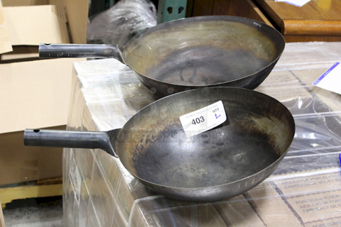 NICE! (1) 16" Chinese Wok & (1) 14" Chinese Wok