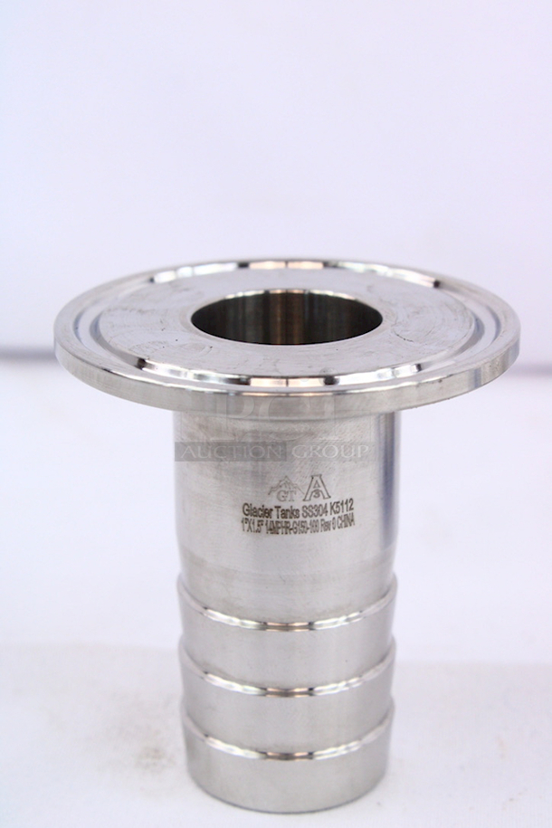 NEW-NEVER USED Glacier Tanks Rubber Hose Barb Adapter 1-1/2” Tri-Clamp Connection x 1" Hose Connection – Stainless Steel SS304. 1.984 x 2.185  4x Your Bid - Image 3 of 4