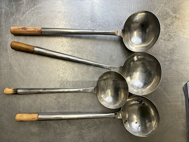 4 Large Spoons With Metal & Wooden Handles.  - Image 3 of 3