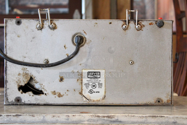 NICE! Server 80360 Base Only for Twin FS-4, (2) Separate Thermostatically Controlled Wells, Accepts (2) 6-1/2" Insets, Stainless Steel Construction, 120v, 1000w 
17x8-1/2x8 - Image 6 of 7