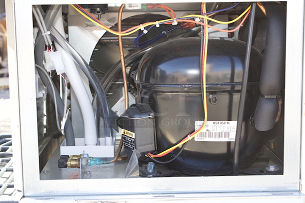 BRAND NEW SCRATCH & DENT! Scotsman HID540A-1 Meridian Countertop Air Cooled Ice Machine and Water Dispenser - 40 lb. Bin Storage - Image 6 of 10