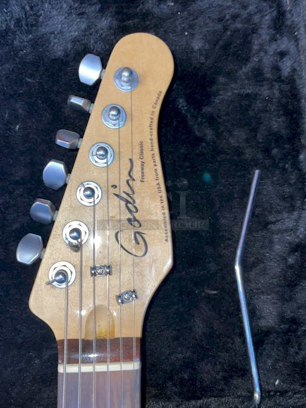 BEAUTIFUL! Godin Freeway Classic Tobacco Burst Electric Guitar With Case! - Image 2 of 2