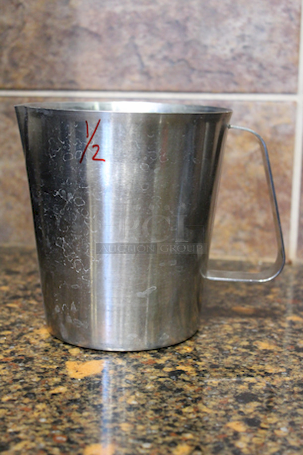 (2) 48oz Milk Frother Cups. 2x Your Bid