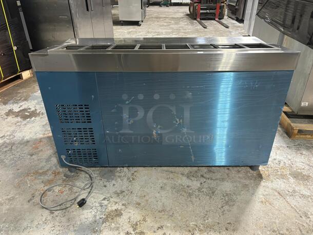 UNIQUE 60 in Commercial Sandwich Prep Table Mega Top Two Door - Image 1 of 5