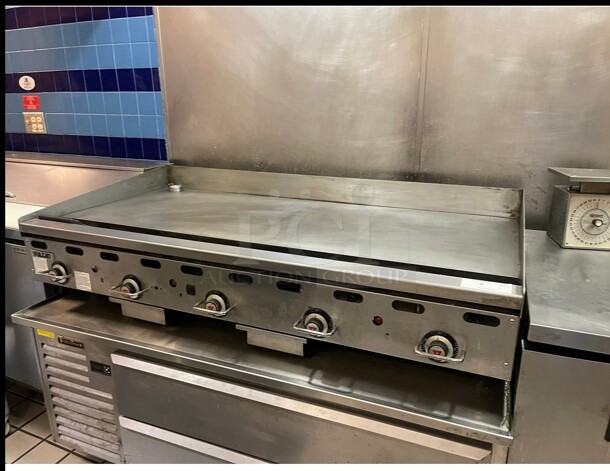 Vulcan 48" Thermostatic Gas Griddle - Image 2 of 6