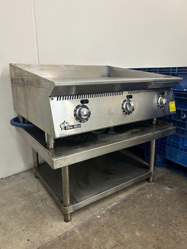 Star 636TF 36 inch Gas Griddle w/ Thermostatic Controls - 1 inch Steel Plate, Working - Image 7 of 8