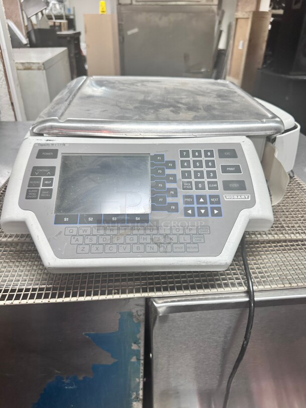 Working Hobart Quantum 30 lb Price Computing Scale - w Printer No Customer Display, 120 v  - Image 6 of 7