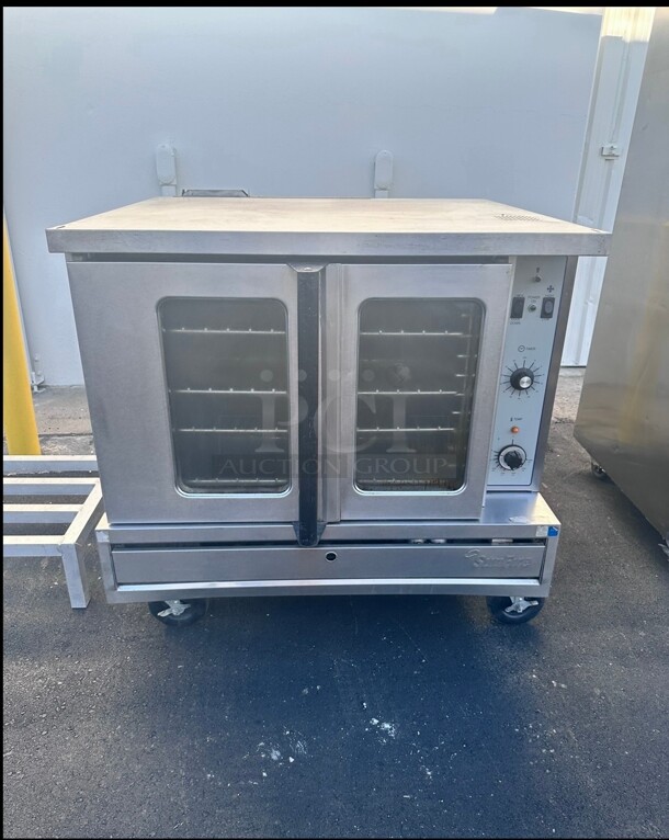 Working U.S. Range SDG-1 Sunfire Gas Convection Oven On Wheels  - Image 4 of 7