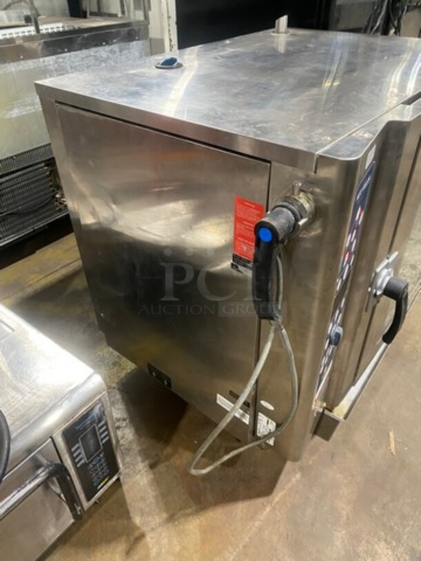 Alto Shaam Commercial Combitherm Convection Oven! With View Through Door! Metal Oven Racks! All Stainless Steel! Model: 1010ES SN: 566773000 208/240V 60HZ 3 Phase - Image 3 of 8