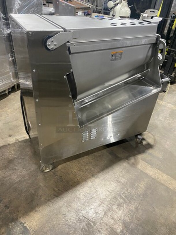 AMAZING! Hobart Commercial Floor Style Heavy Duty Meat Grinder/ Meat Mixer! With 200 LB Capacity! With Foot Pedal Control! Solid Stainless Steel! On Casters! WORKING WHEN REMOVED! Model: MG2032 SN:311433265 480V 60HZ 3 Phase - Image 4 of 10