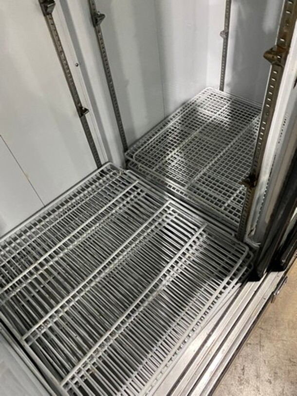 Kelvinator Commercial 2 Door Reach In Cooler Merchandiser! With View Through Doors! Poly Coated Racks! On Casters! Model: KCGM47RB 115V - Image 6 of 8