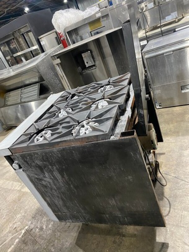 Wolf Commerical Natural Gas Powered 6 Burner Stove! With Convection Oven Underneath! All Stainless Steel! On Casters! - Image 4 of 11