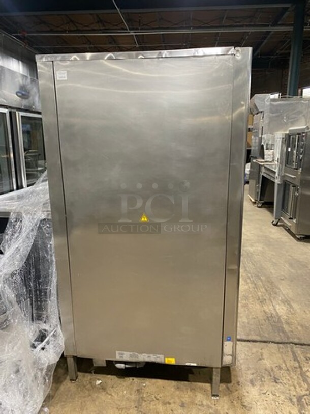 BEAUTIFUL! Rational Commercial Natural Gas Powered Combi Convection Oven! With View Through Door! With Digital Touch Controls! All Stainless Steel! On Legs! - Image 2 of 6