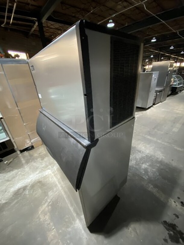 Sweet! Ice-O-Matic AIR COOLED 1500LBS Ice Machine! On Ice-O-Matic Ice Bin! Model ICE1406HA6 Serial 15061280012856! 208/230V 1 Phase! On Legs! 2 X Your Bid Makes One Unit!   - Image 2 of 9