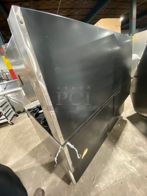 Southbend Commercial Natural Gas Powered 12 Burner Stove! With Raised Back Splash And Salamander Shelf! With 2 Full Size Oven Underneath! All Stainless Steel! On Casters! Working When Removed! - Image 4 of 12