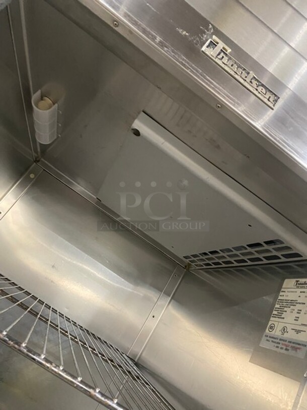 Traulsen Commercial Single Door Reach In Cooler! All Stainless Steel! On Legs! MODEL RHT132WREFHS RN:T422500C99 115V 1PH - Image 6 of 9