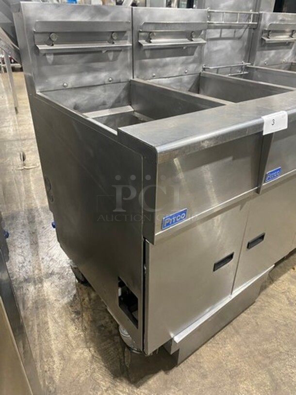 FAB! Pitco Frialator Commercial Natural Gas Powered 4 Bay Deep Fat Fryer! With Middle Fryer Basket Rack! With Oil Filter System! All Stainless Steel! On Casters! WORKING WHEN REMOVED! Model: SGH50 SN: G10HC034159 - Image 2 of 12