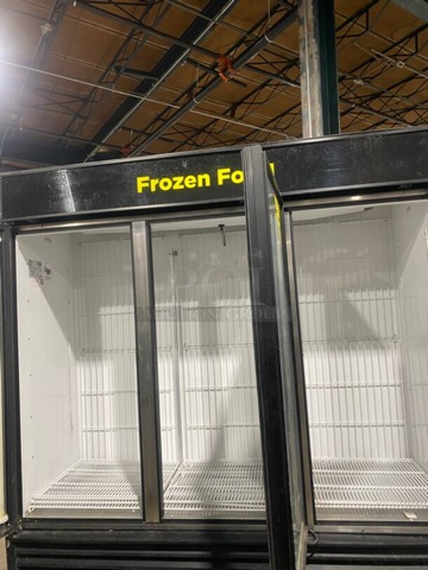 True Commercial 3 Door Reach In Freezer Merchandiser! With View Through Doors! With Poly Coated Racks! Model: GDM72F SN: 5352072 115/208/230V 60HZ 1 Phase - Image 3 of 7
