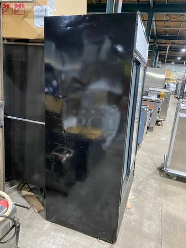 Beverage Air Commercial Refrigerated 2 Door Reach In Cooler Merchandiser! With View Through Doors! Model: MT45 SN: 4471080 115V 60HZ 1 Phase - Image 2 of 8