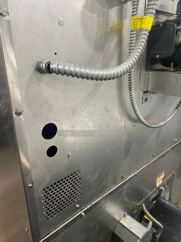 2 Vulcan VC4ED Stainless Steel Commercial Electric Powered Full Size Convection Ovens w/ View Through Doors! Metal Oven Racks and Thermostatic Controls! MODEL VC4ED SN:541041048 3/1 PH  208 Volts 2X Your Bid! Makes One Unit!  - Image 10 of 11