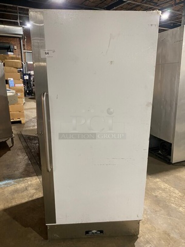 Artic Air Commercial Single Door Refrigerator! With Poly Coated Racks! Model: R22CWF5 SN: WA84302049 115V - Image 1 of 7