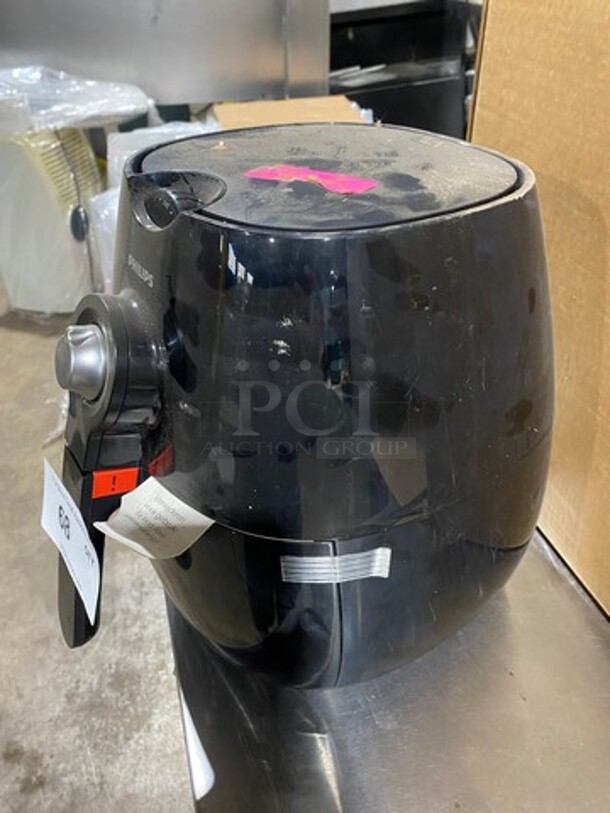 Phillips Countertop Air Fryer! Model: HD9220 120V - Image 3 of 8