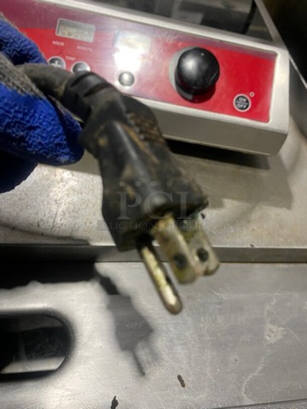 2017 Avantco Counter Top Single Induction Burner Cook Top! Model IC1800! 120V 1 Phase!  - Image 5 of 5