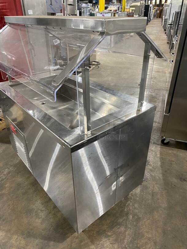 Low Temp Commercial Refrigerated Food Serving Station Counter/ Cold Pan! With Sneeze Guard! Stainless Steel Body! On Casters! Model: 50CFMX SN: L10C33214L 120V 60HZ 1 Phase - Image 2 of 7