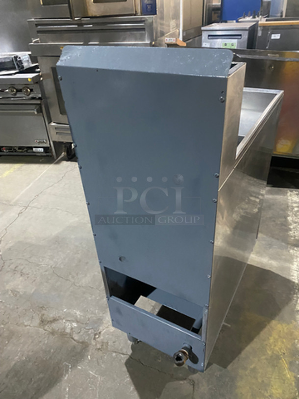 America Range Commercial Natural Gas Powered Deep Fat Fryer! With Backsplash! All Stainless Steel! On Legs! - Image 3 of 8