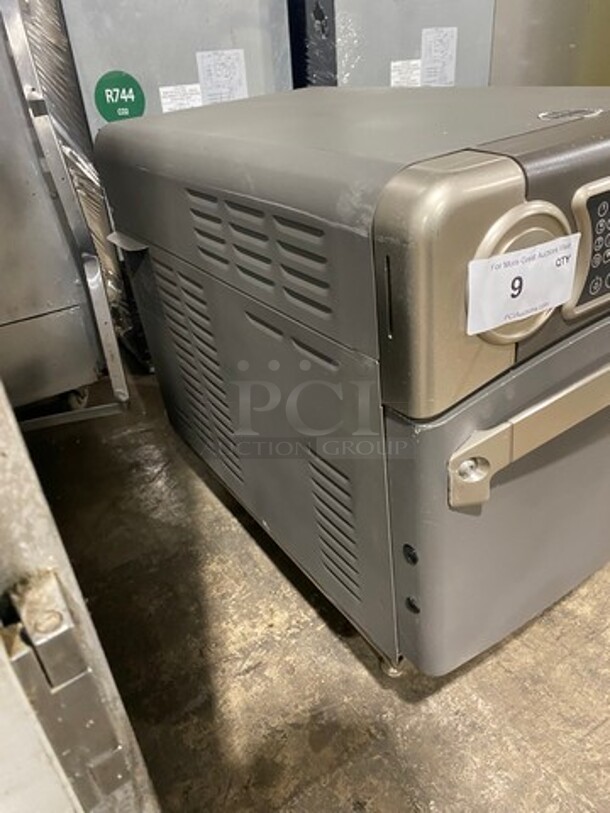 LATE MODEL! 2016 Turbo Chef Commercial Countertop Rapid Cook Oven! On Small Legs! Model: NGO SN: NGOD27641 208/240V 60HZ 1 Phase - Image 2 of 8